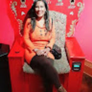 Meet your Posher, Carmelia